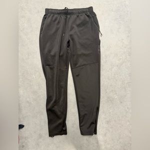 Men’s Tech Pants